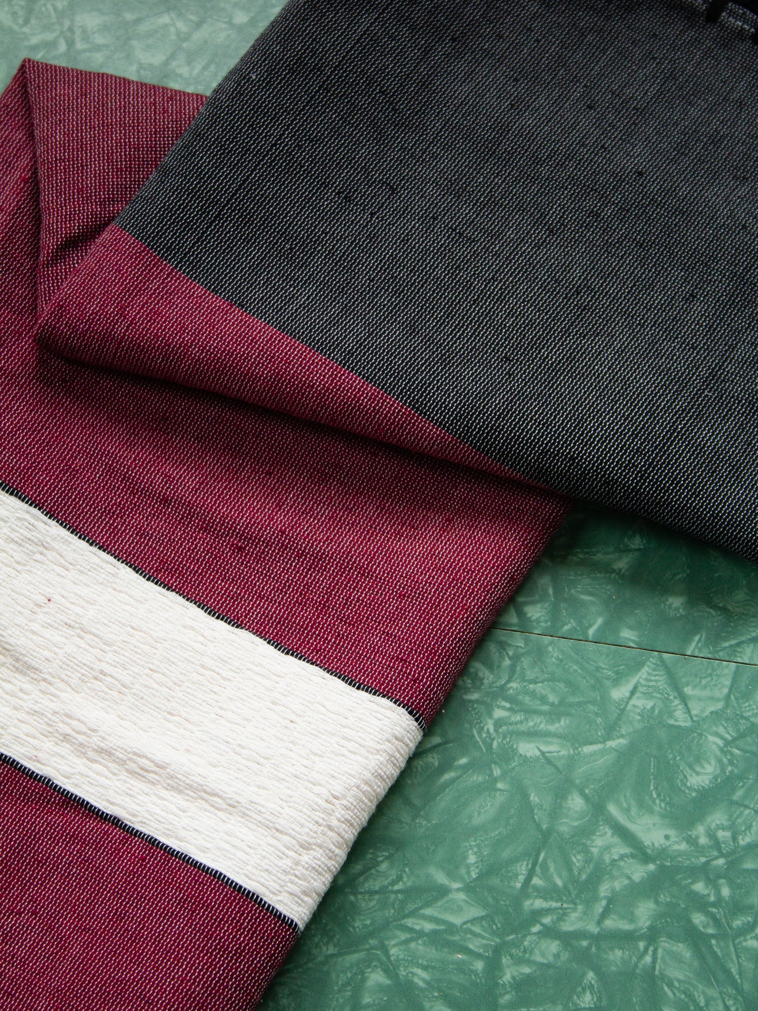 SAMPLE Cotton Bath Sheet Towel Wine Red and Black