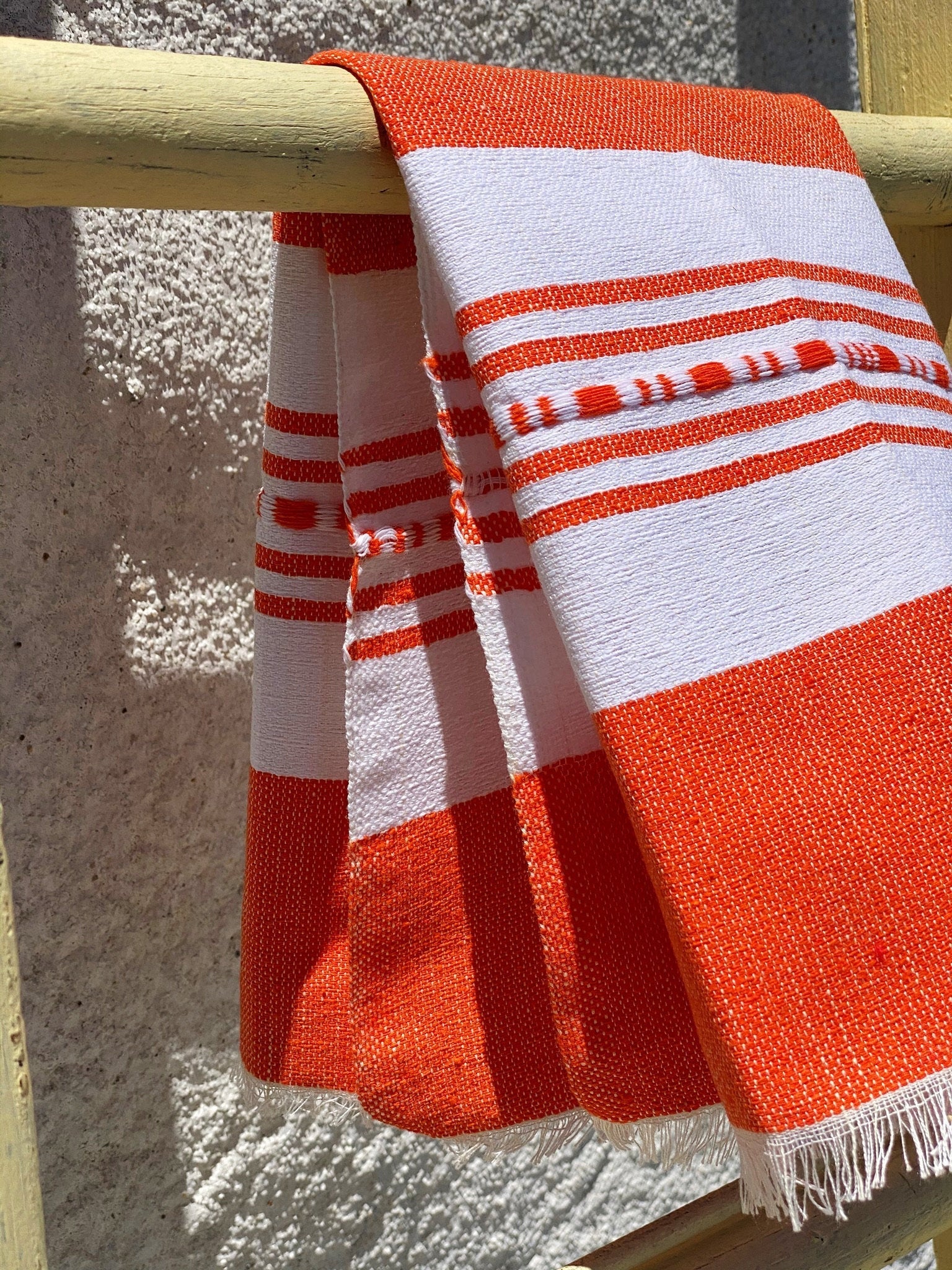 Valle Striped Cotton Hand Towel - Naranja Orange + White